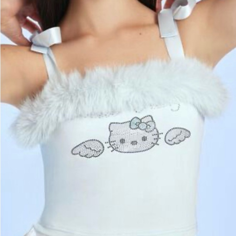 Forever21 Angel Hello Kitty Faux Fur Cami
